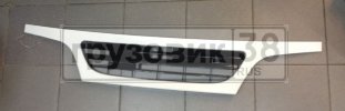 Решётка радиатора белая, узкая кабина Toyota Dyna с 00-03